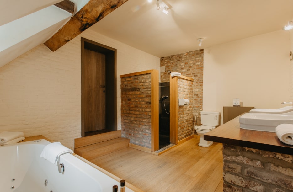 Le Val Fayt Chambre Dupont toilette